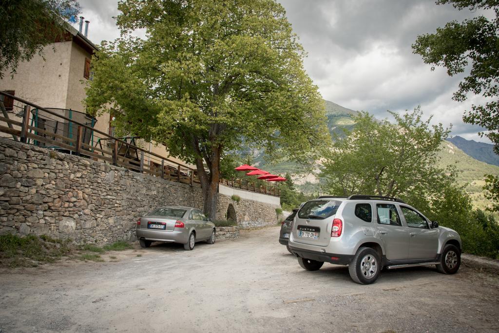 Chalet Les Moineaux Chambres D'Hotes Jausiers Exterior photo